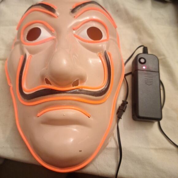 Light Up/ Flashing Salvador Dali El Wire Mask Money Heist - Picture 1 of 5